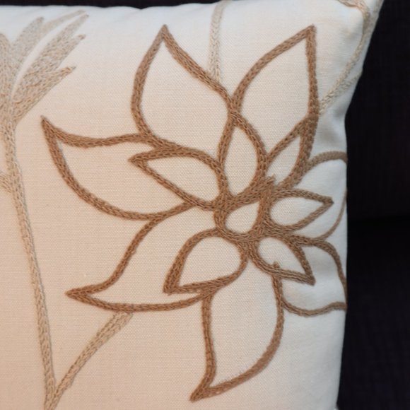 New! Flower Floral design PILLOW Cream Brown Tan Colors 11" x 11 1/2" x 4" - Picture 7 of 7